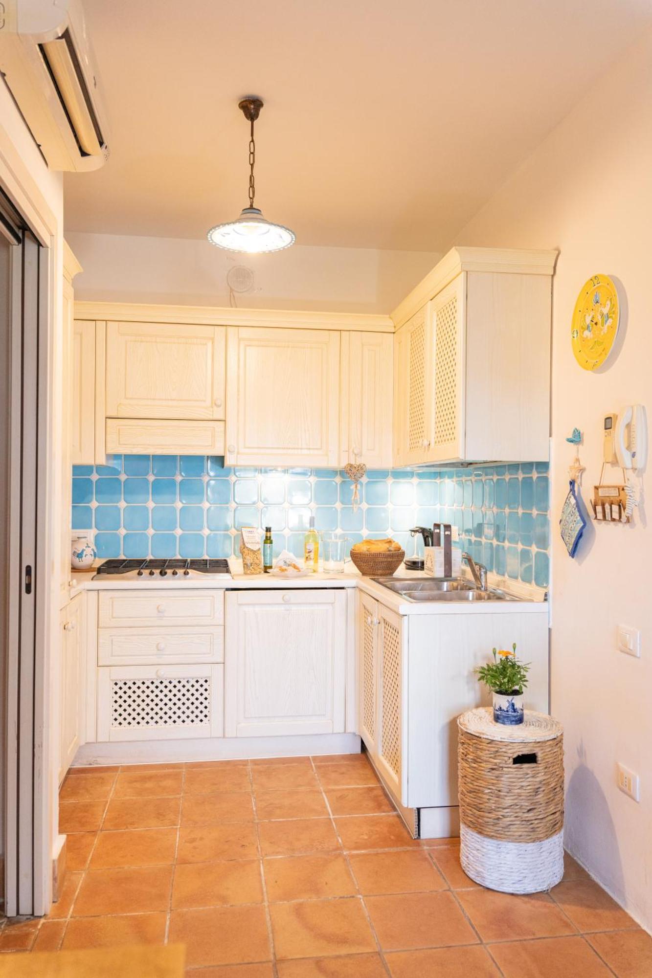 Residenza Del Barone Villa Zoe Chia - Vista Mare Zewnętrze zdjęcie