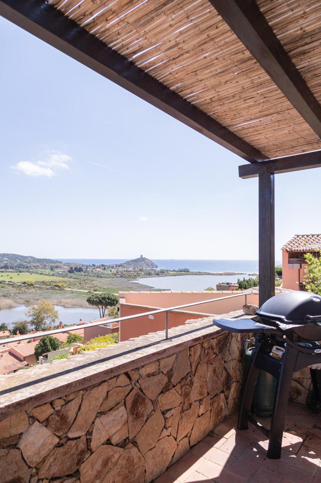 Residenza Del Barone Villa Zoe Chia - Vista Mare Zewnętrze zdjęcie